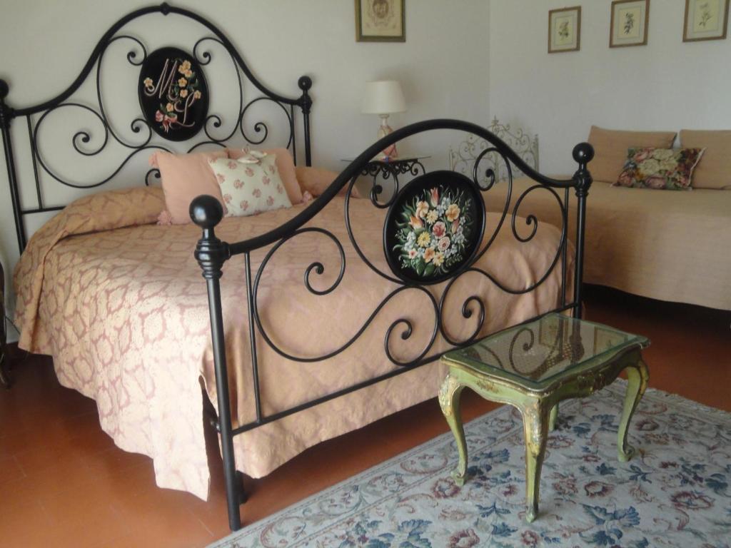 Cisanello House Hotel Pisa Room photo